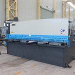 corte cnc hidráulico da máquina de corte da guilhotina da chapa metálica para a placa de metal, máquina de corte do metal